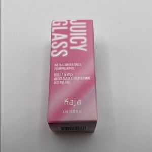 Kaja‎ Juicy Glass Lip Oil in Grape Glowtini 04